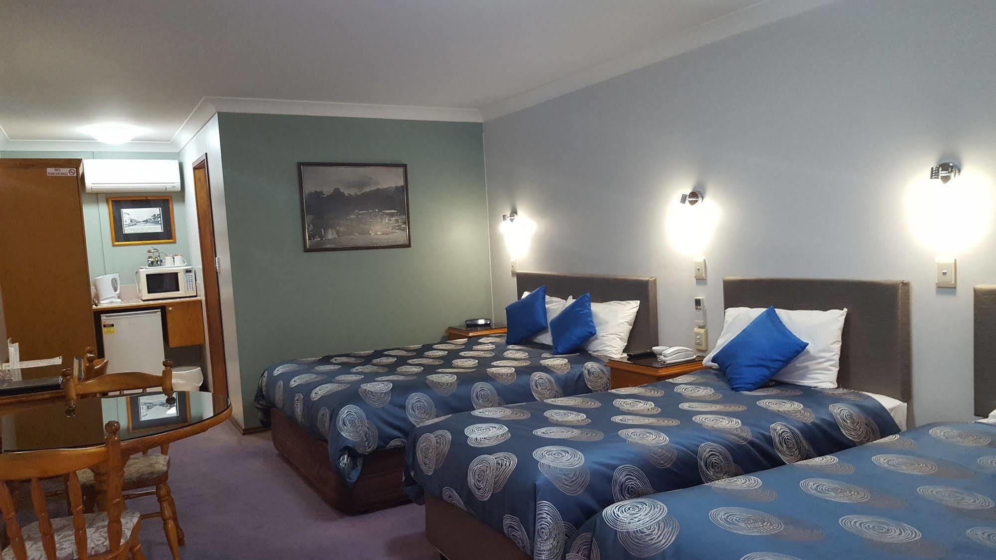 Sandstock Motor Inn ארמידייל מראה חיצוני תמונה